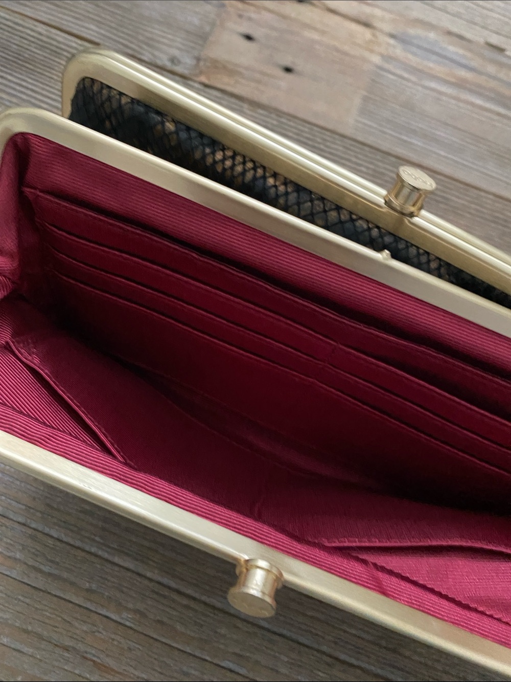 Hobo Lauren Clutch in Metallic Snakeskin. - Picture 9 of 11